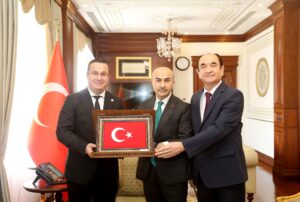 VALİ VE EMNİYET MÜDÜRÜ’NE ZİYARET