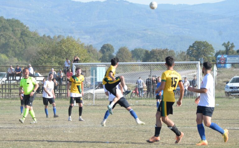 DÖLLÜK’TE HEYECANLI TURNUVA BAŞLADI