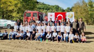 100. YILA 100 FİDAN