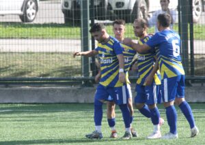 AKAR, DERBİDE 4-2 İLE GÜLDÜ