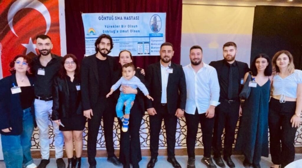 CHP’Lİ GENÇLER GÖKTUĞ’A UMUT OLDU