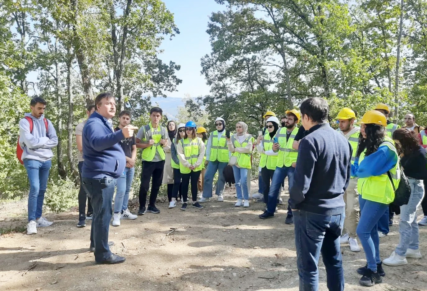 MUSTAFAKEMALPAŞA ORMANLARINDA AKADEMİK EĞİTİM