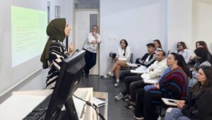 YÜKSEKOKUL ÖĞRENCİLERİNE PSİKOLOJİK DESTEK