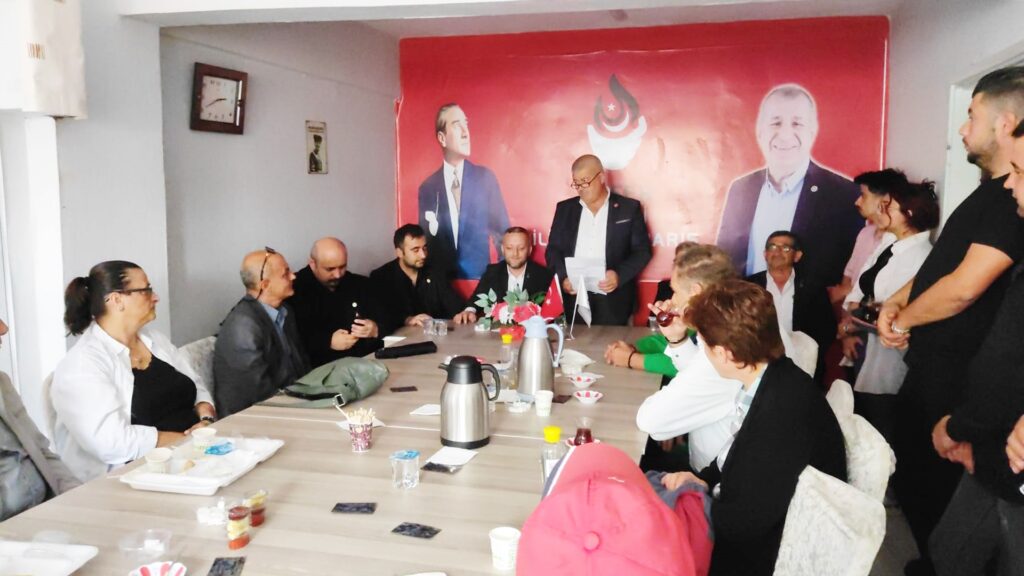 ZAFER PARTİSİ’NE KATILIMLAR SÜRÜYOR