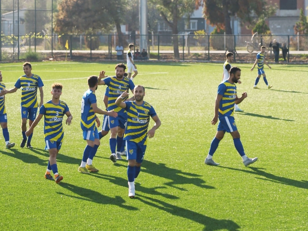 AMATÖR’DE KRİTİK DÜELLO