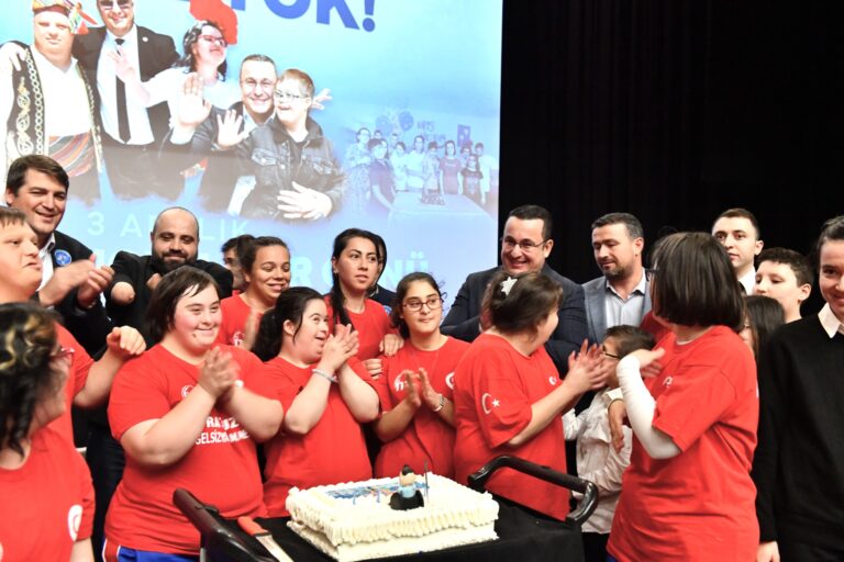 ENGELLERİ AŞAN FARKINDALIK