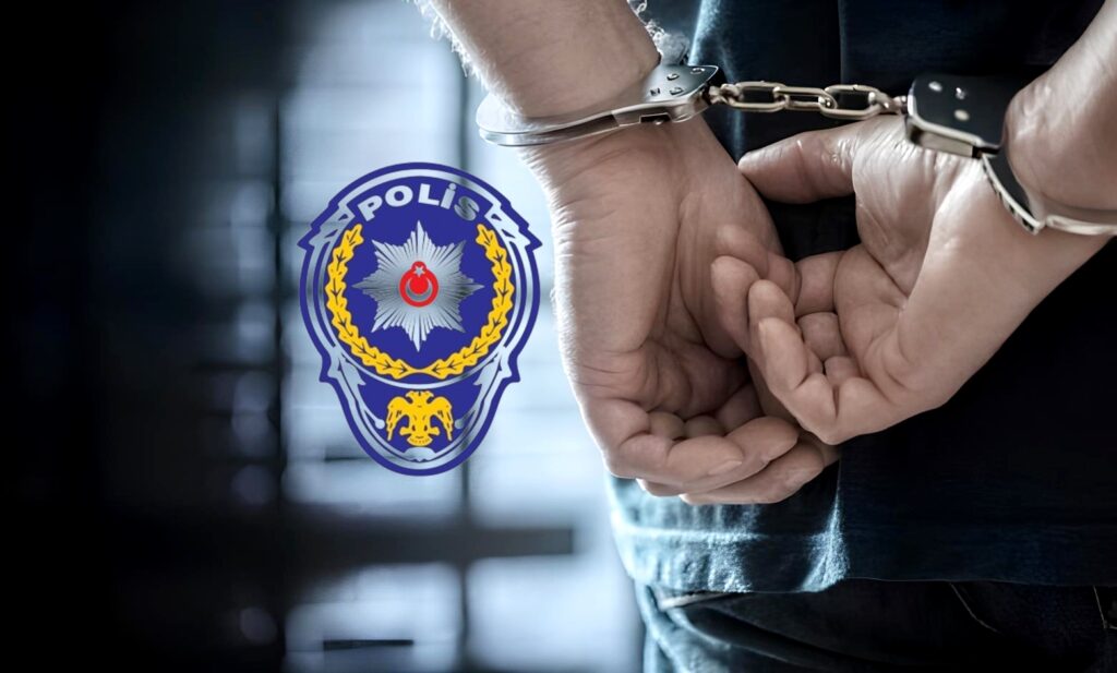 SİLAHLI YAĞMADAN ARANAN ‘KASABADAKİ YABANCI’ YAKALANDI