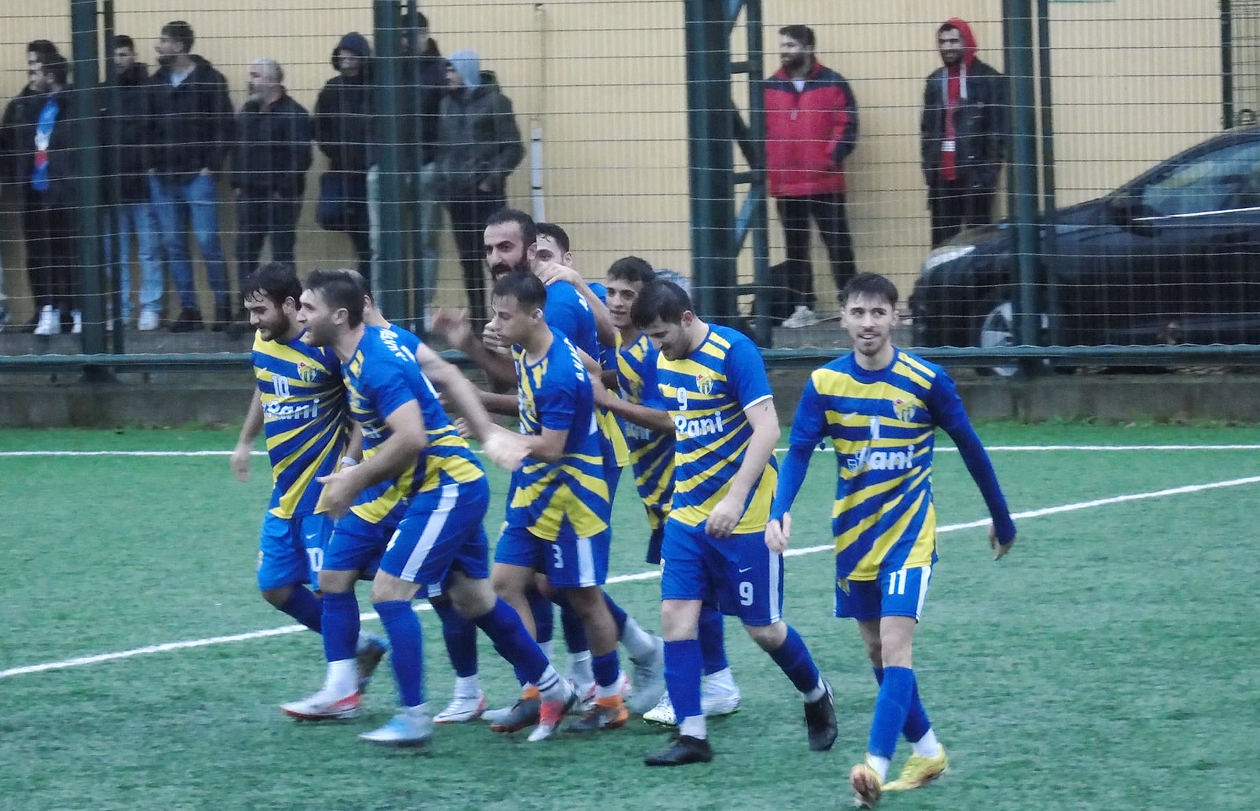 AMATÖR DE ÇİFTE KAZANÇ