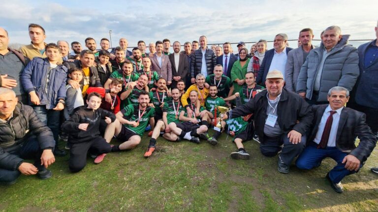 YÜZYILIN ŞAMPİYONU ‘KARAPINAR’