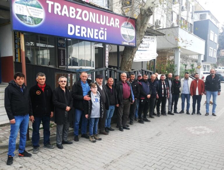 TRABZONLULAR’DAN BAŞKAN KANAR’A DESTEK