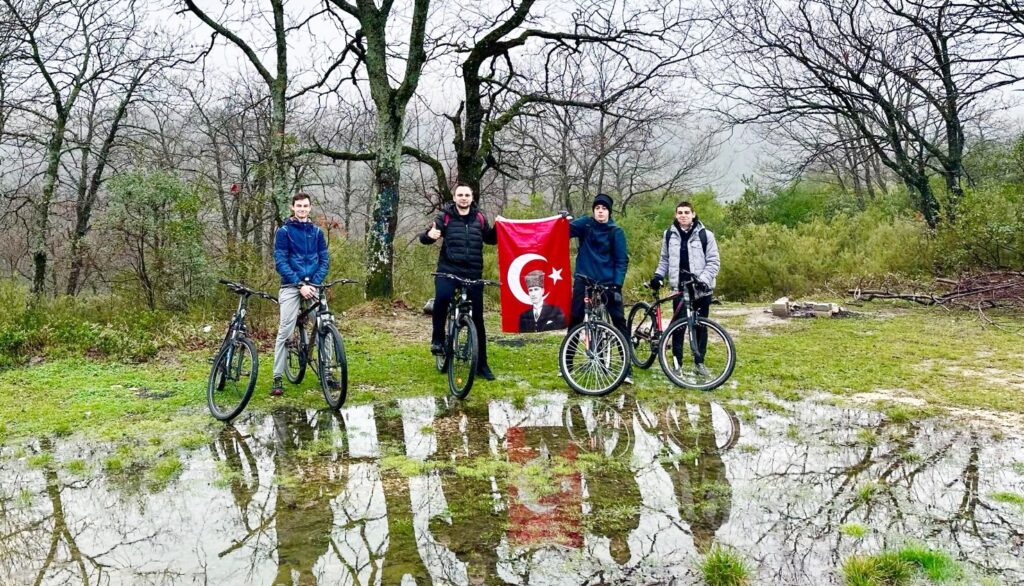 BİSİKLETLER ‘DOĞAYA PEDALLANDI’