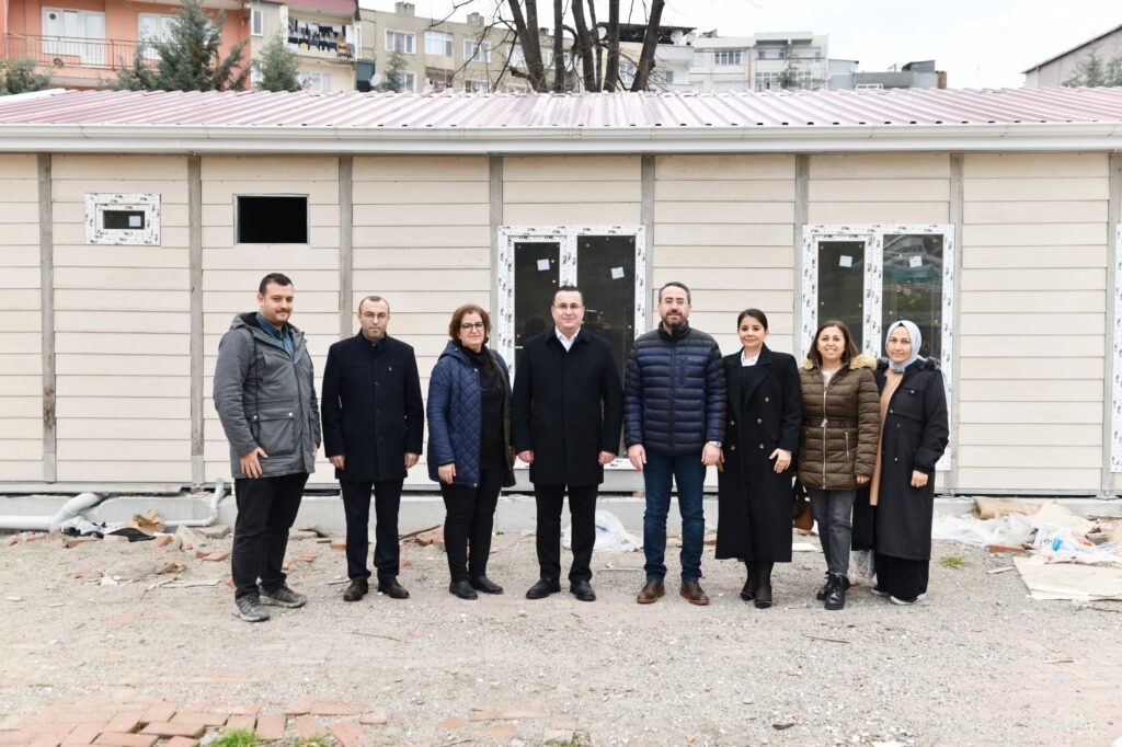 OTİZMLİ BİREYLER GÜLÜMSEYECEK