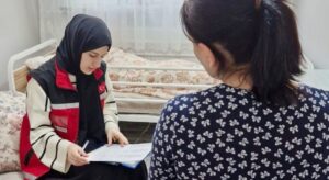 SOSYAL HİZMETLER HER MAHALLEYE ULAŞIYOR