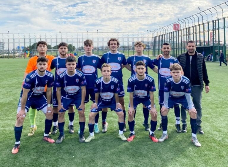 ZİRVEDE ZORLU KAPIŞMA