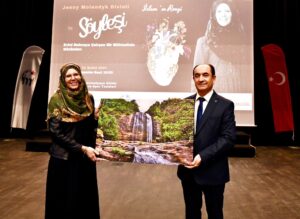 ‘ARADIKLARIMI İSLAM’DA BULDUM’