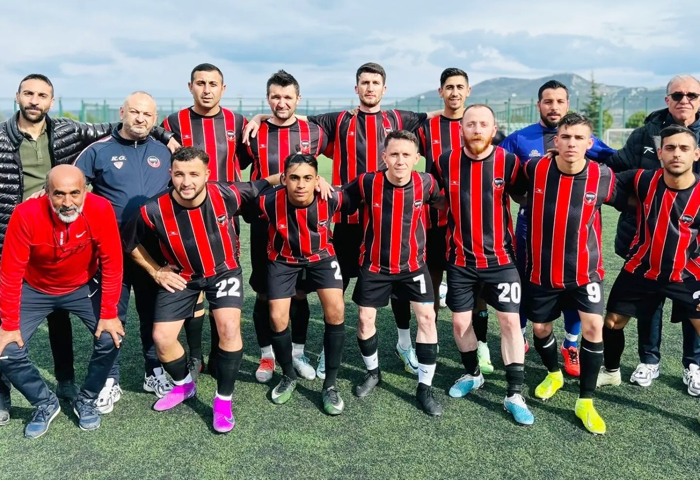 AMATÖRDE HEYECAN TAM GAZ SÜRÜYOR