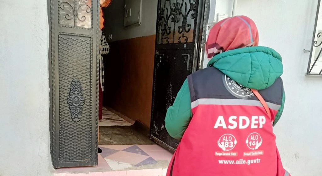 ASDEP EKİPLERİ 1200 VATANDAŞA ULAŞTI