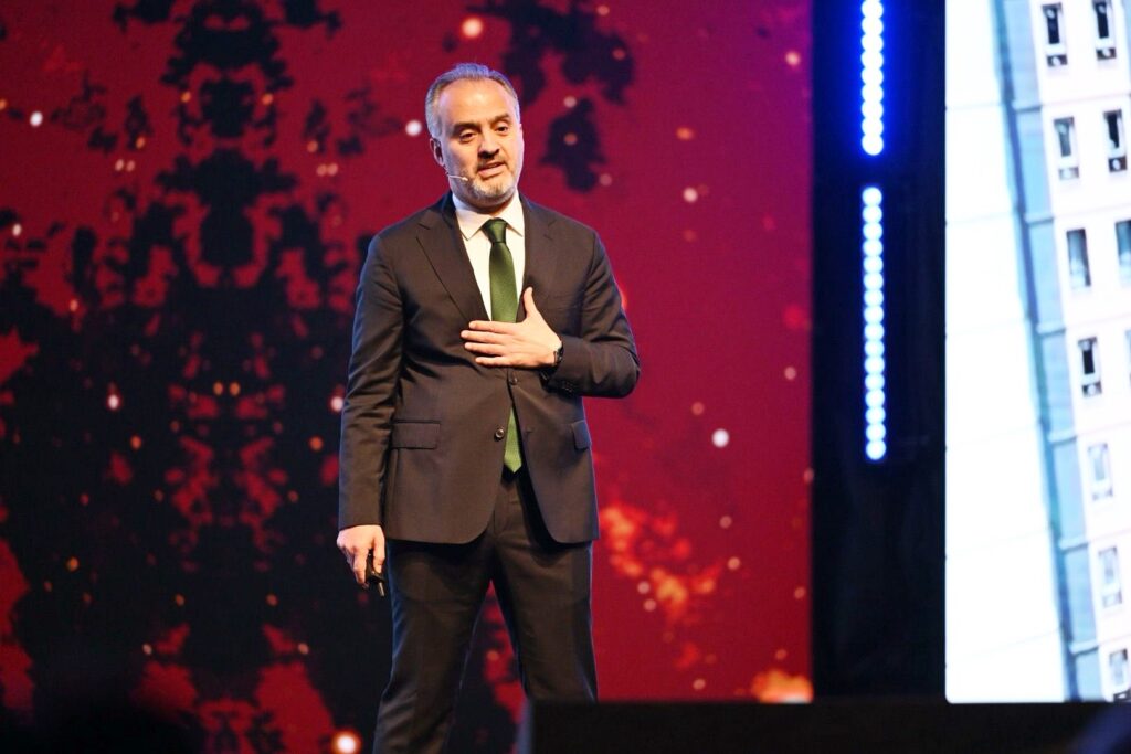 BURSA’YI GELECEĞE TAŞIYACAK PROJELER AÇIKLANDI