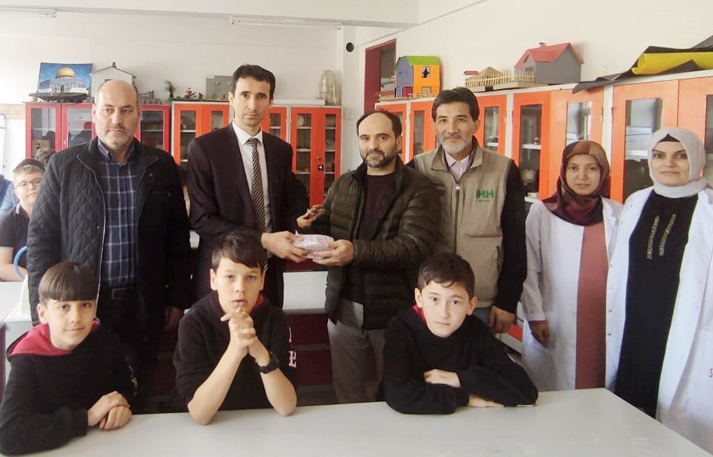 İMAM HATİPLİLER’DEN GAZZE’YE İNSANİ YARDIM