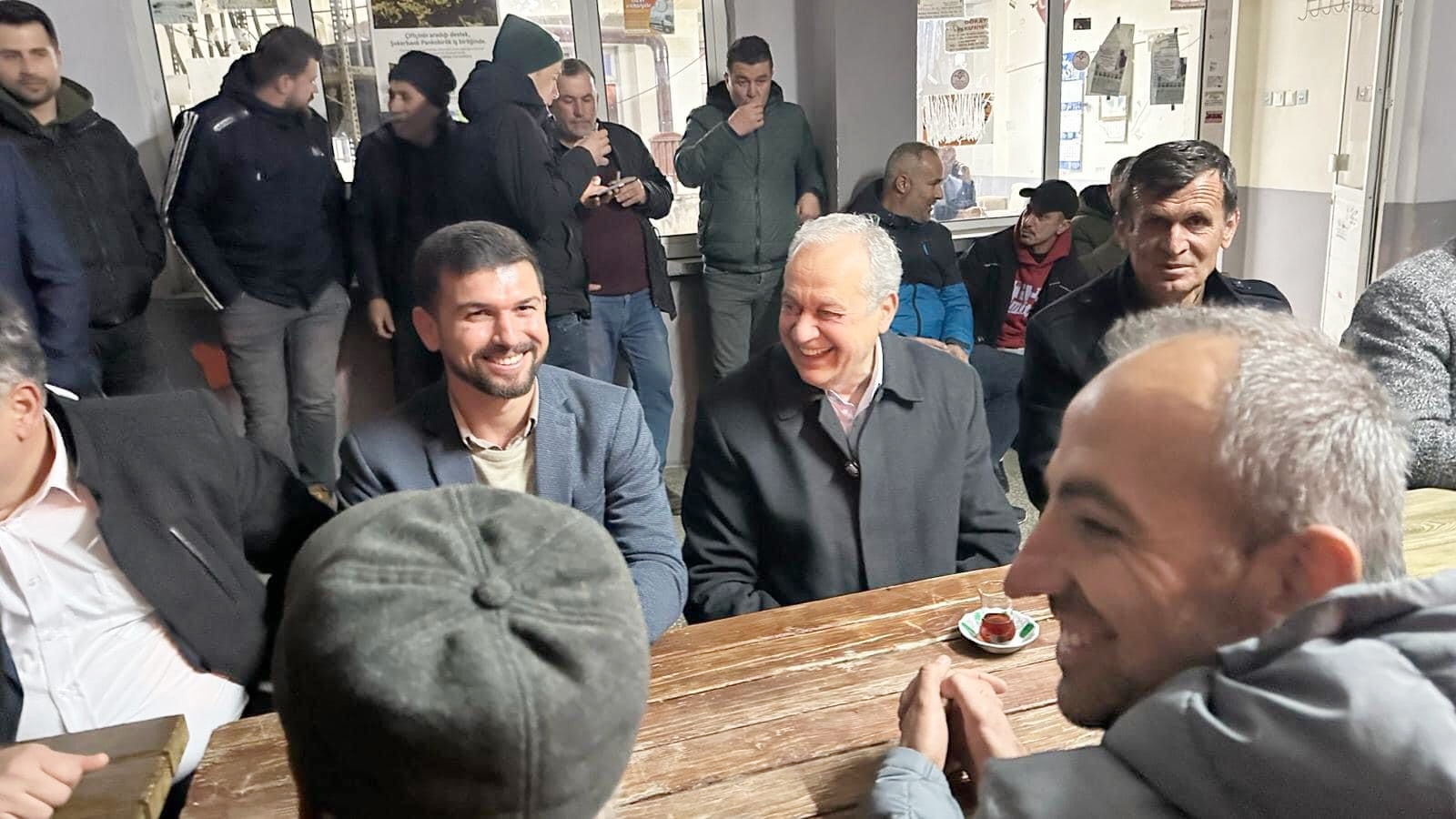 OVA’DA ERDEM SEVGİSİ BAŞKA