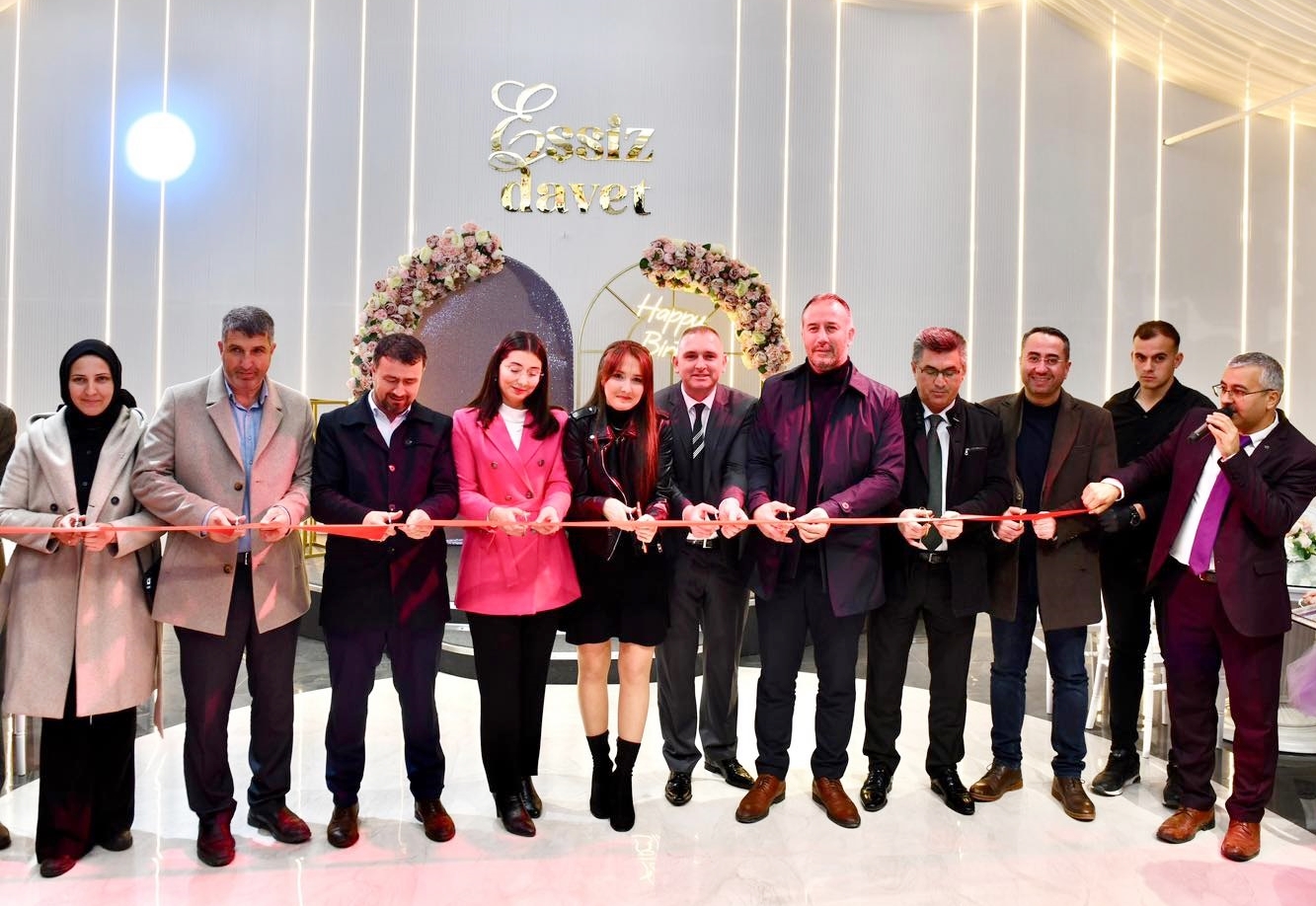 ‘EŞSİZ DAVET’ HİZMETTE