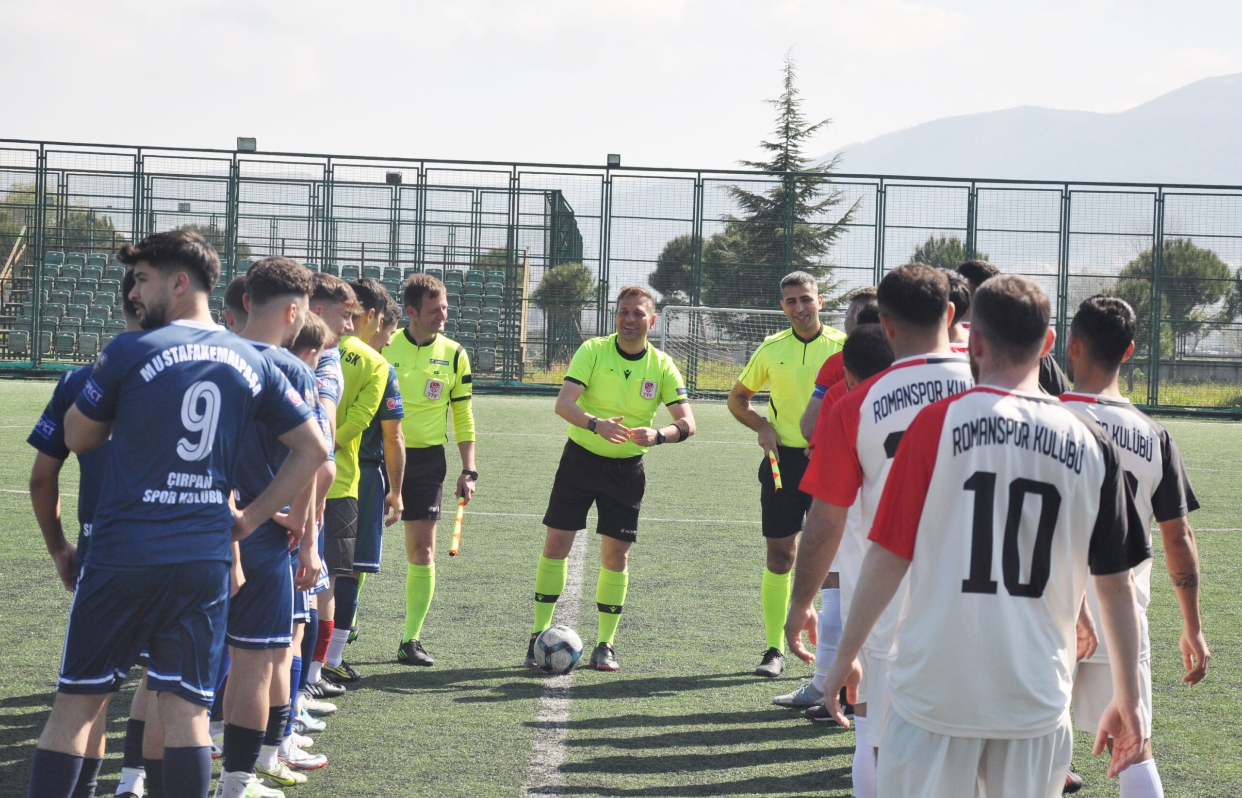 AMATÖRDE KRİTİK DERBİ