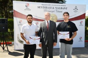 NALBANT VE SEYİSBAŞILAR DİPLOMALARINI ALDI