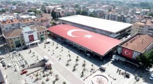 NİSAN’DA YAZ YAŞANIYOR