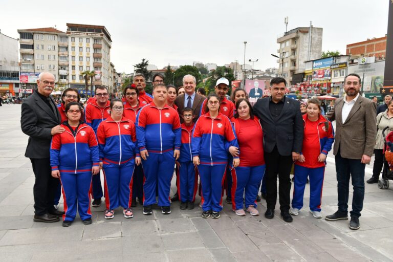 ENGELSİZ KURSİYERLER GURURLANDIRDI