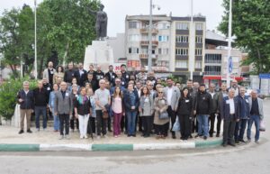 ‘EĞİTİM EMEKÇİLERİ ŞİDDETİN HEDEFİ OLDU’