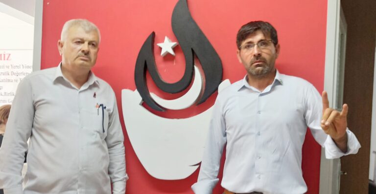 ZAFER PARTİSİ BAŞKANINI SEÇTİ