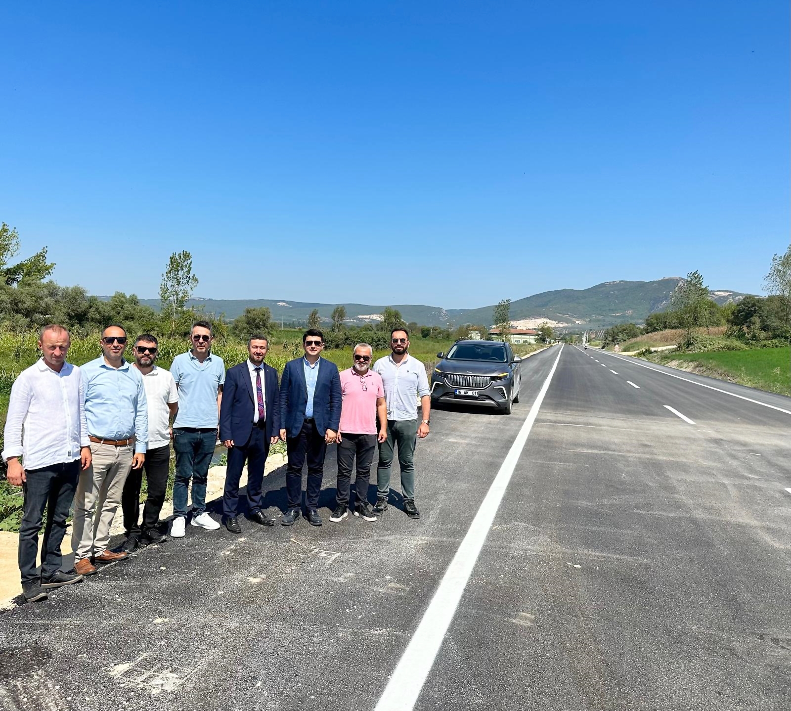 LALAŞAHİN-ARALIK YOLU SICAK ASFALTA KAVUŞTU