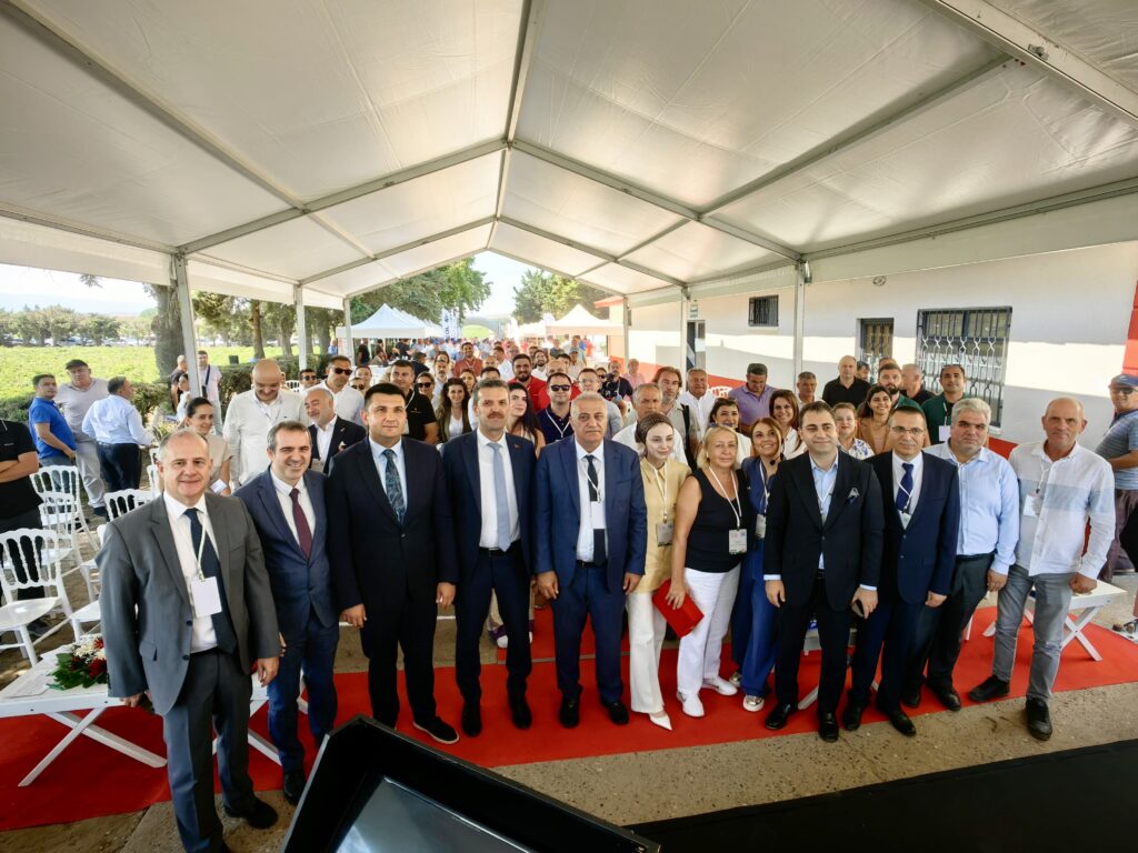 TAT, ‘DİJİTAL TARLA GÜNÜ’NDE ÇİFTÇİLERLE BULUŞTU