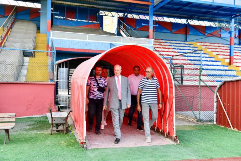 ATATÜRK STADI’NDA ÇALIŞMALAR HIZLANDI