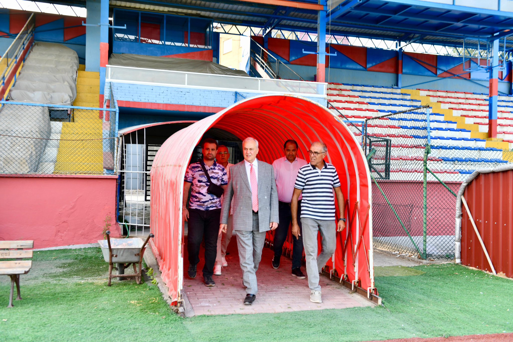 ATATÜRK STADI’NDA ÇALIŞMALAR HIZLANDI