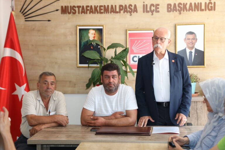 ‘HİÇ KİMSE HİKAYE YAZMASIN’