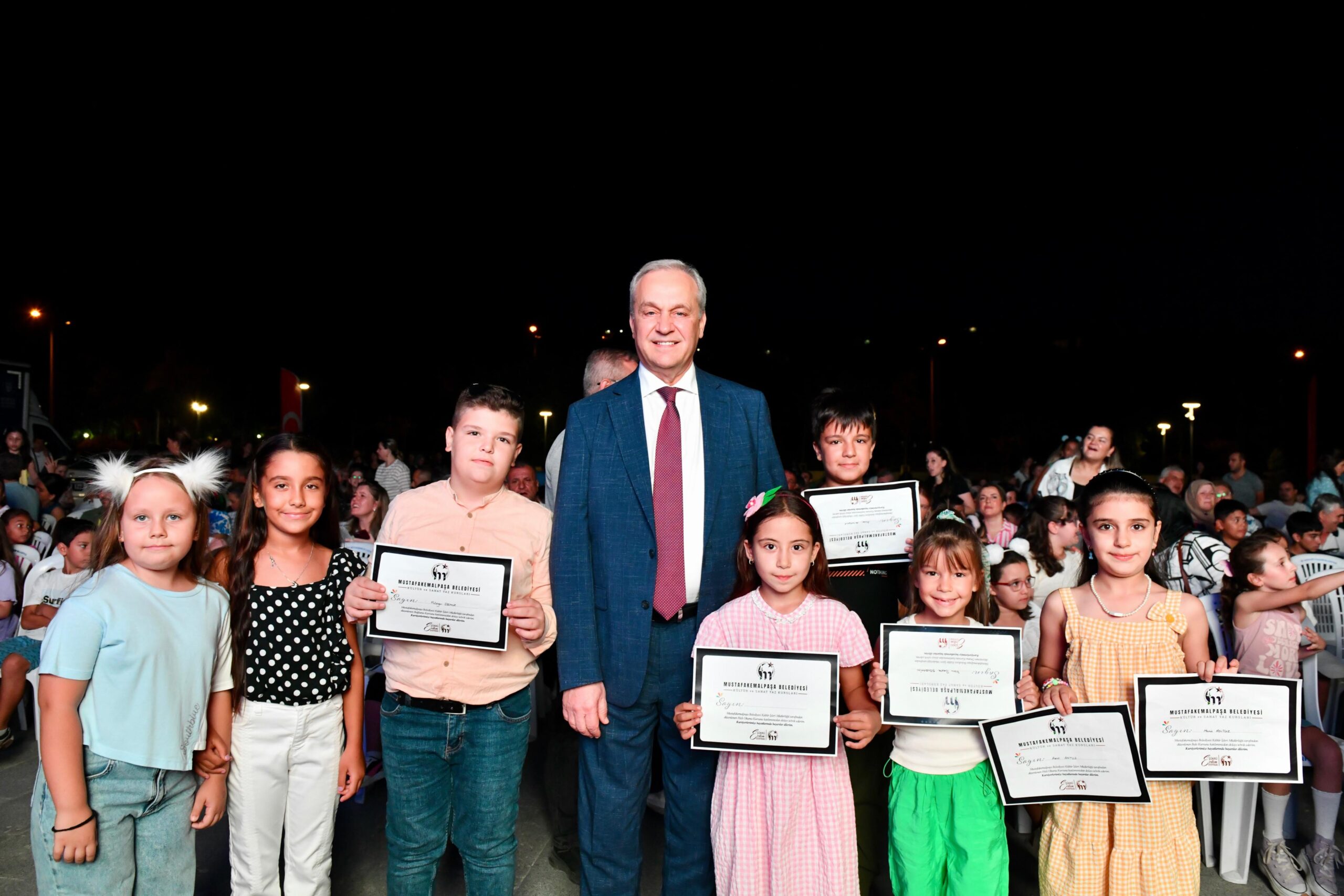 MUSTAFAKEMALPAŞA’DA SERTİFİKA VE SİNEMA GECESİ