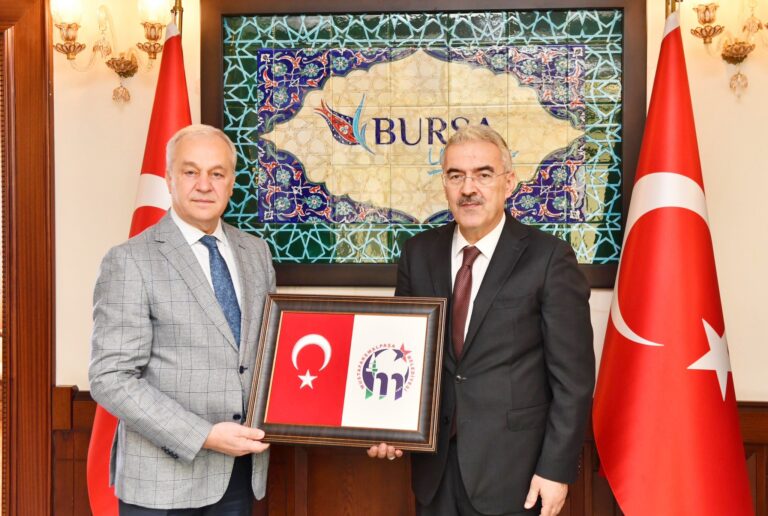 YENİ VALİYE ZİYARET