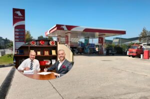 DEVRİM NİTELİĞİNDE AKARYAKIT ANLAŞMASI