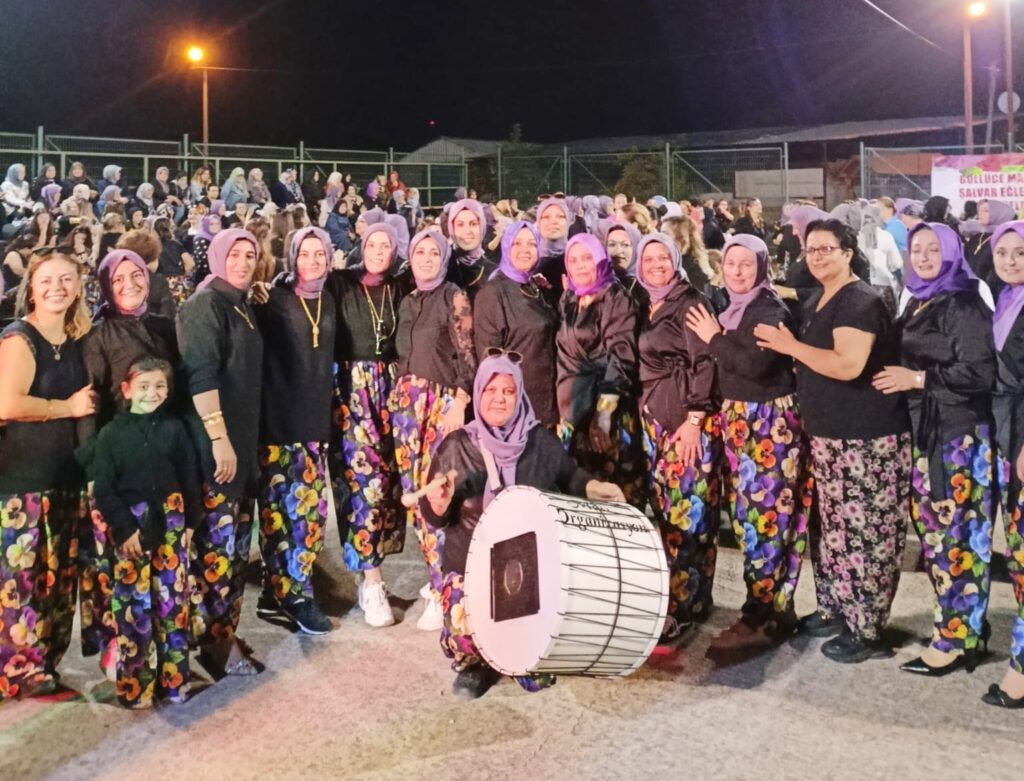 GÜLLÜCE’DE RENKLİ ŞALVAR GECESİ