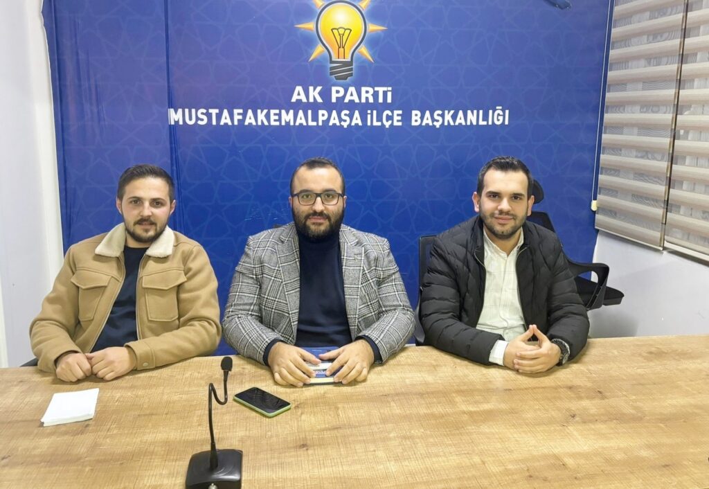 GENÇLİK VE KADIN KOLLARINDA HAREKETLİLİK