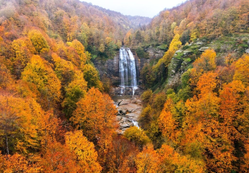 GENÇ MACERACILARIN YENİ ROTASI SUUÇTU