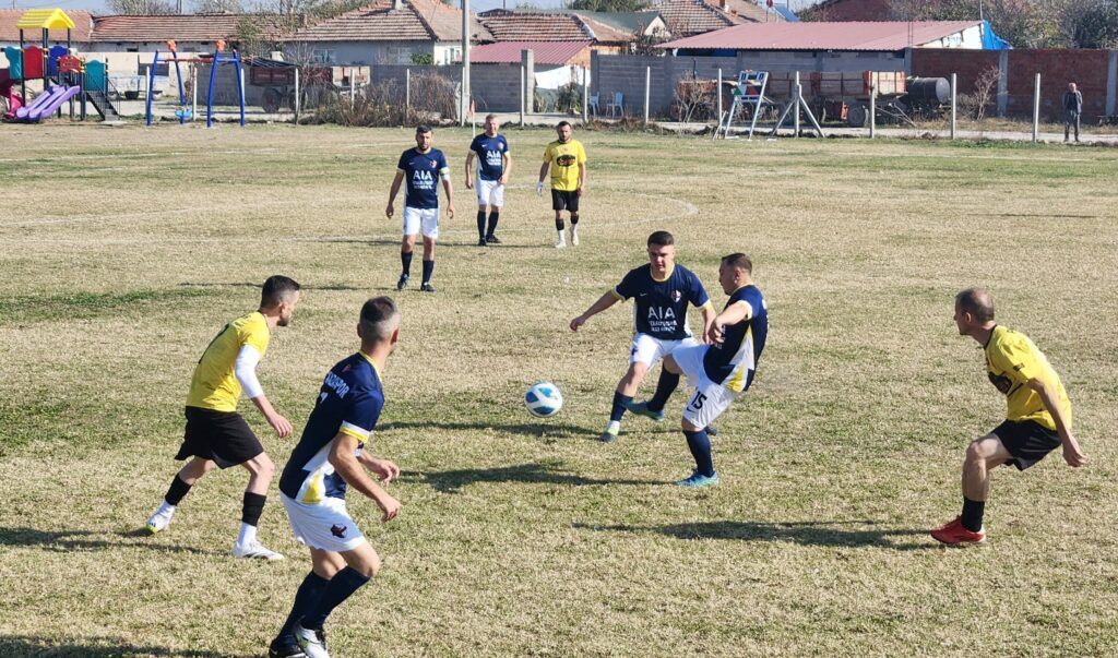 PAŞALAR VE KUMKADI YARI FİNALDE