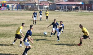 PAŞALAR VE KUMKADI YARI FİNALDE