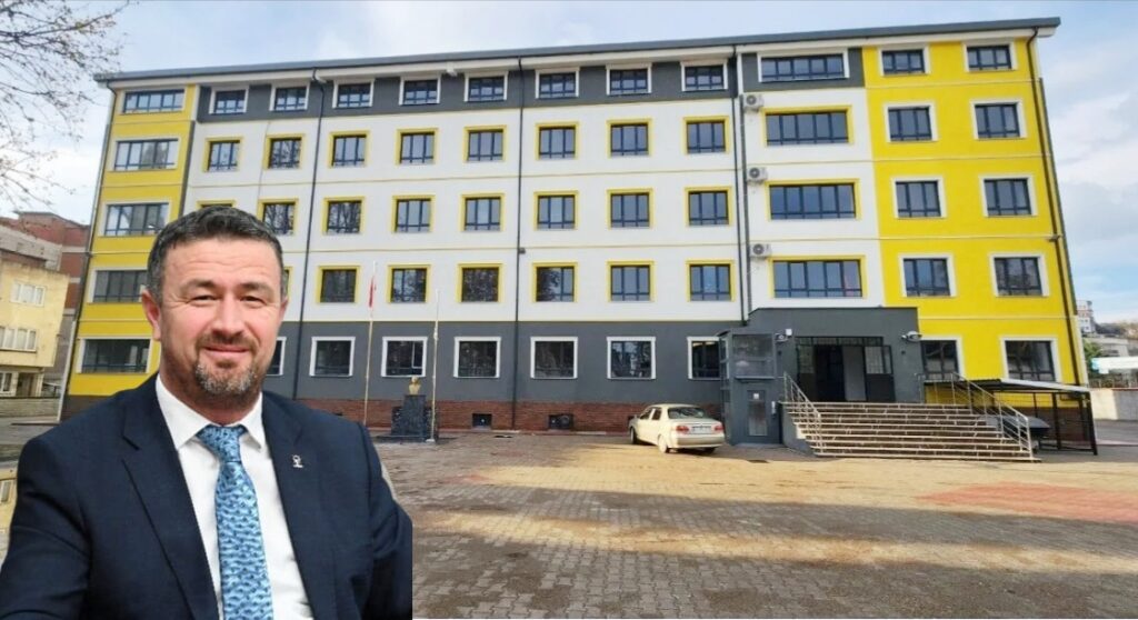 TURGUT’TAN ‘ÖĞRETMENLER GÜNÜ’ MESAJI