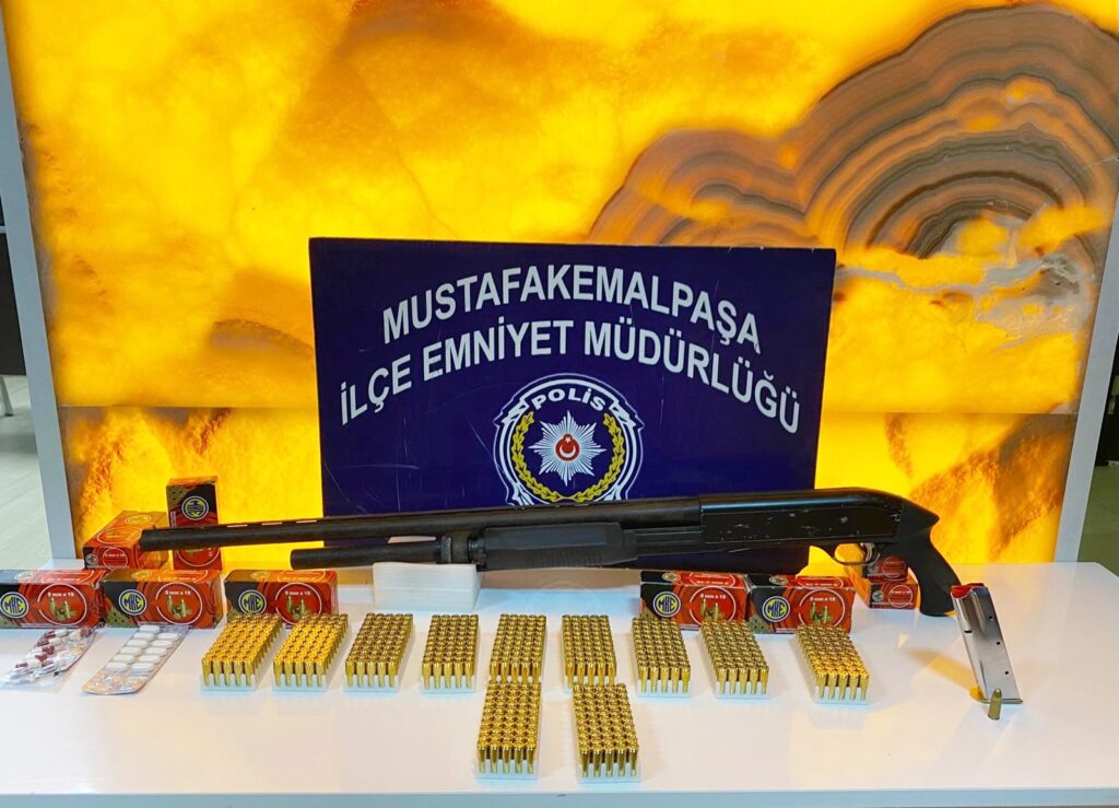 EMNİYET YILBAŞI ÖNCESİ TEYAKKUZDA