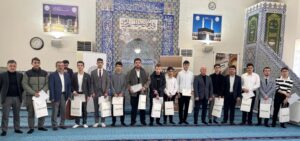 GENÇ HATİPLER MİNBERDE YARIŞTI