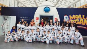 ÖĞRENCİLER ASTRONOT OLDU