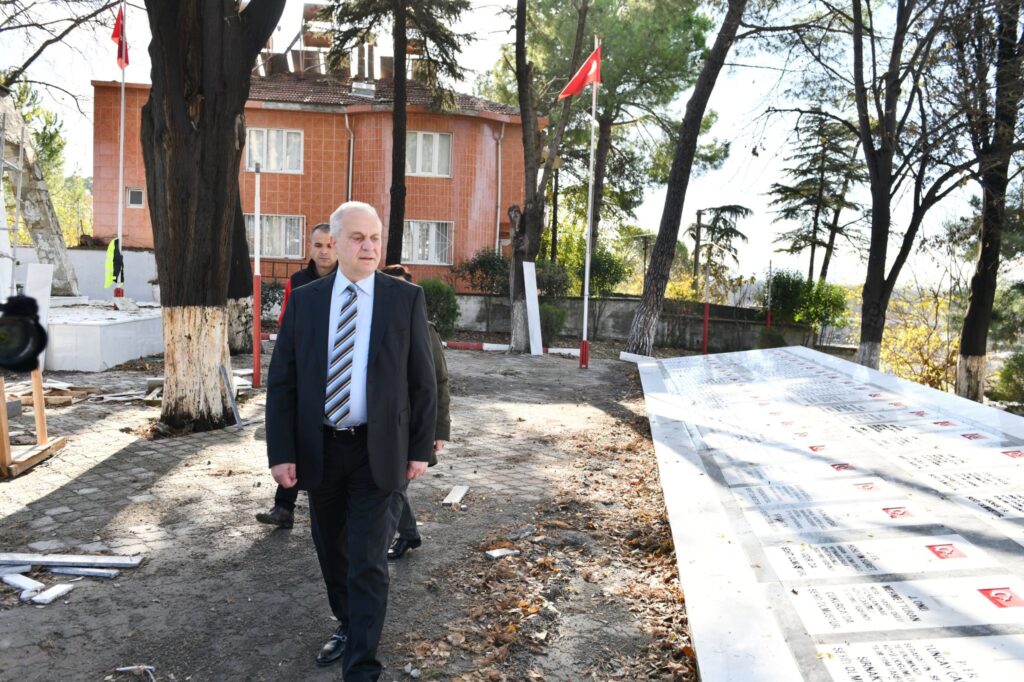 ŞEHİTLİK ANITI’NDA SONA DOĞRU