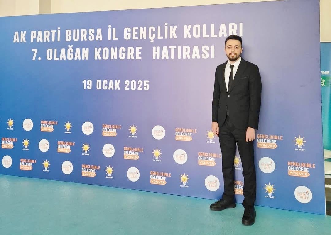AK PARTİLİ GENÇ SİYASETÇİ İL GENÇLİK YÖNETİMİNDE